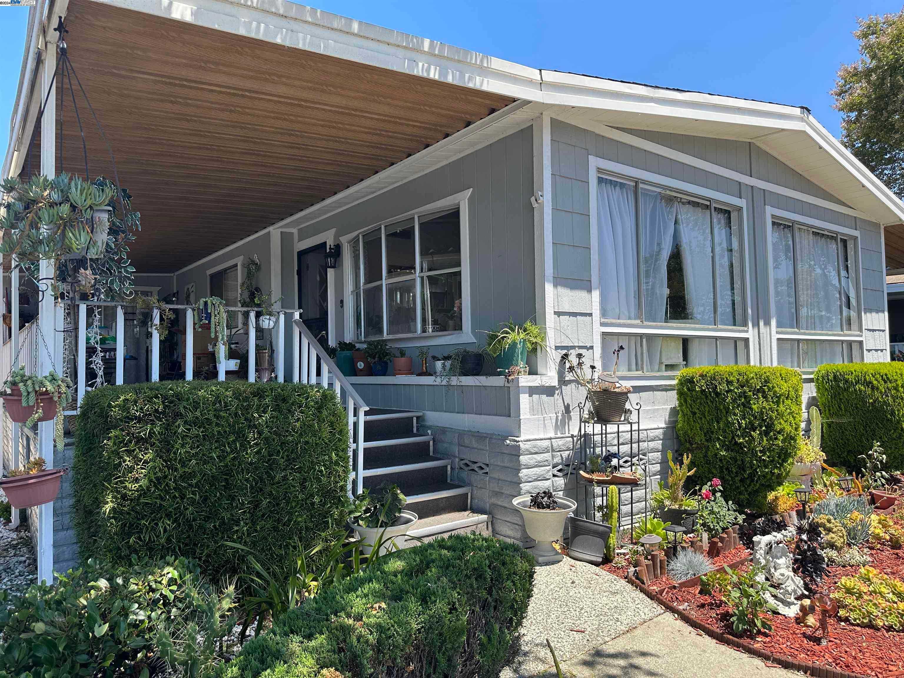 981 Fall River, 41065354, Hayward, Mobile Home,  for sale, Mohan Chalagalla, REALTY EXPERTS®